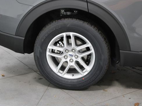 New 2026 Ford Explorer Active w/ Active Comfort Package image 12