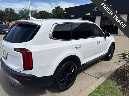 Certified 2022 Kia Telluride SX w/ SX Prestige Package AWD/4WD image 4