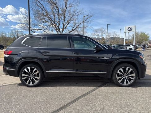 Certified 2023 Volkswagen Atlas SEL Premium image 7