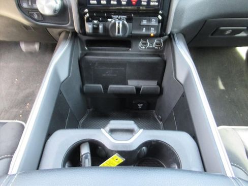 Used 2021 RAM 1500 Laramie image 22