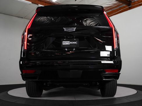 Used 2023 Cadillac Escalade Premium Luxury image 21