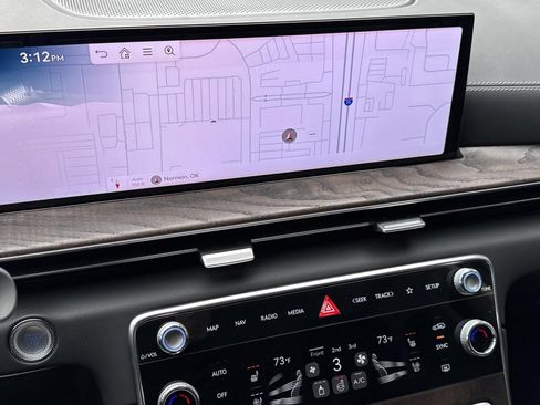 New 2026 Genesis GV80 2.5T Prestige image 8