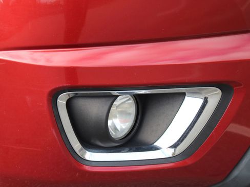 Used 2015 Chevrolet Colorado LT w/ Luxury Package image 40