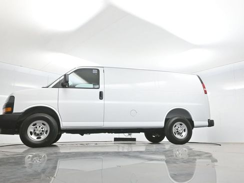 New 2026 Chevrolet Express 2500 w/ Driver Convenience Package RWD image 7