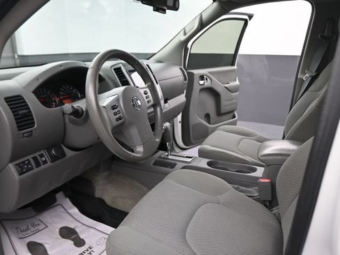 Used 2017 Nissan Frontier SV RWD image 39