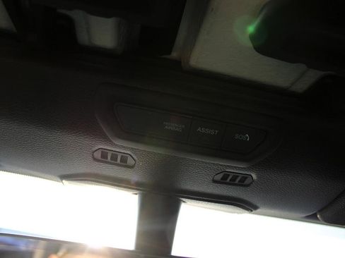 Used 2023 Jeep Wrangler Unlimited Sahara w/ Cold Weather Group image 27