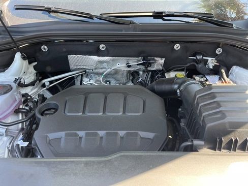 New 2025 Volkswagen Atlas Cross Sport SEL R-Line image 30