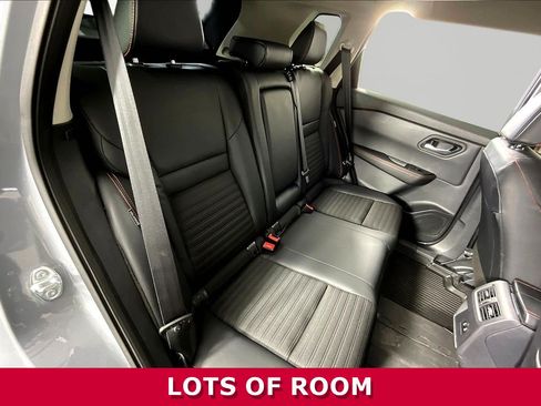 Used 2026 Nissan Rogue SV AWD/4WD image 25