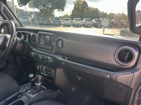 Used 2021 Jeep Wrangler Unlimited Sport S image 10