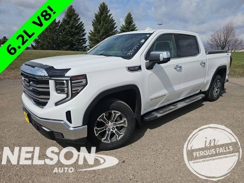 Used 2024 GMC Sierra 1500 SLT w/ SLT Convenience Package AWD/4WD image 1
