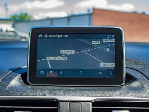 Used 2015 MAZDA MAZDA3 i Grand Touring FWD image 29