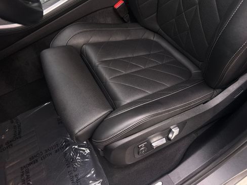Used 2024 BMW X5 sDrive40i w/ Premium Package RWD image 31