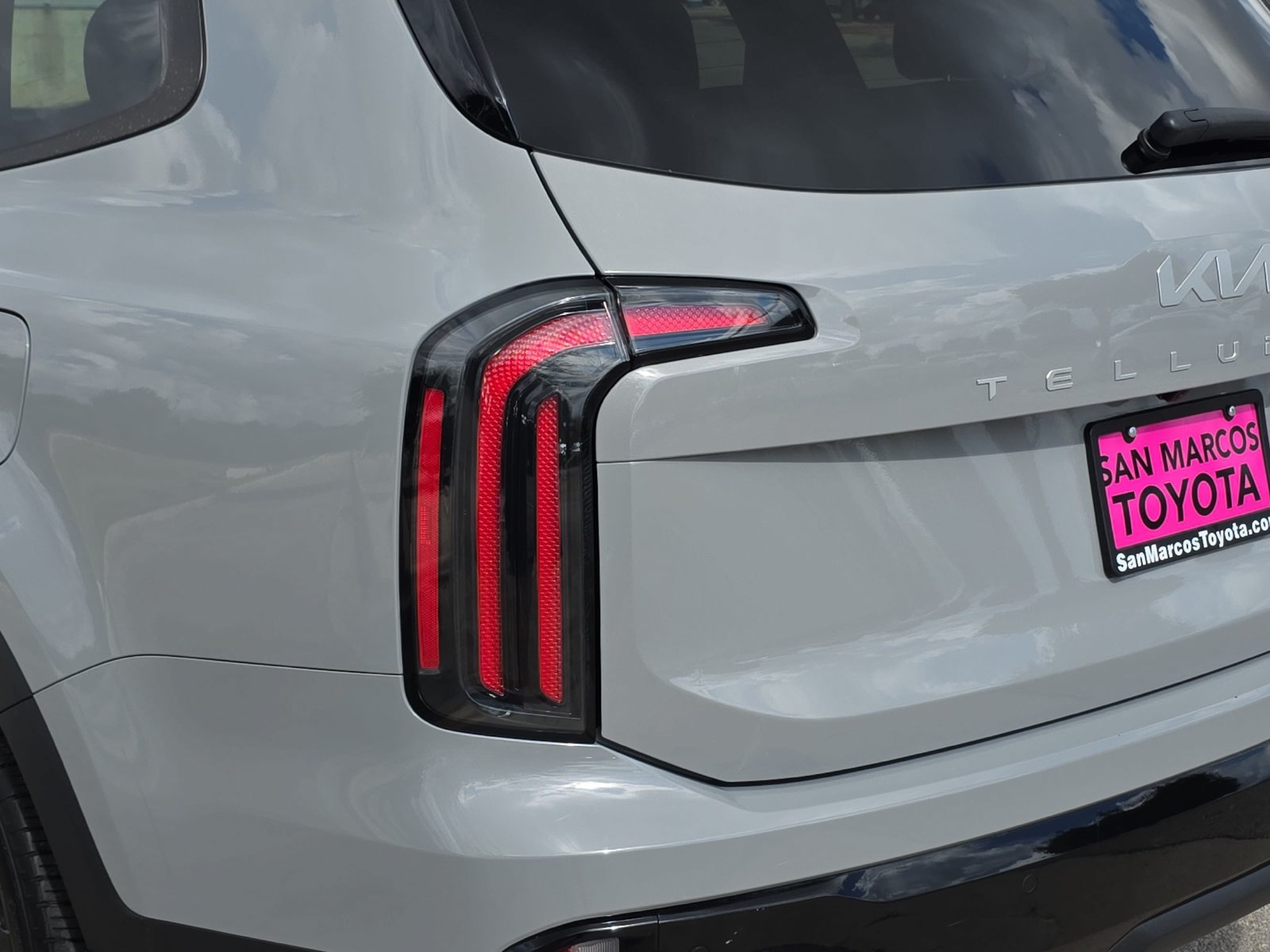 Used 2024 Kia Telluride EX X-Line AWD/4WD image 30