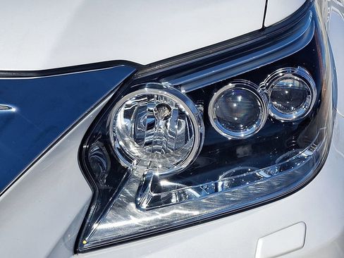 Used 2019 Lexus GX 460 Premium w/ Premium Package image 10