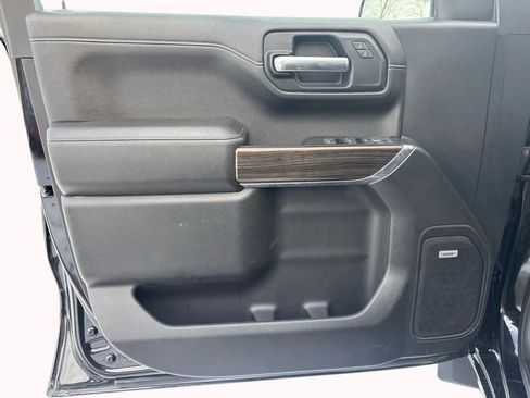 Used 2019 Chevrolet Silverado 1500 LT Trail Boss image 21