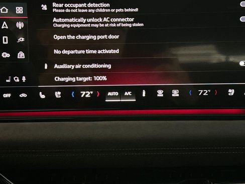 New 2025 Audi S6 e-tron Prestige w/ 21" Wheel Package image 19