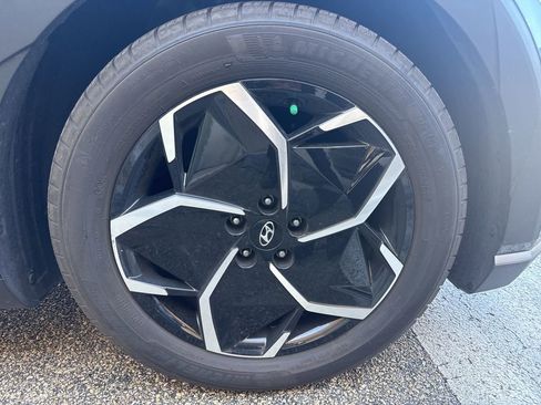 Used 2022 Hyundai Ioniq 5 SEL w/ Cargo Package image 12