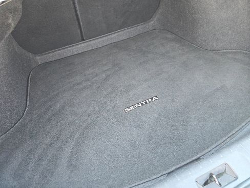 Used 2024 Nissan Sentra SV FWD image 13