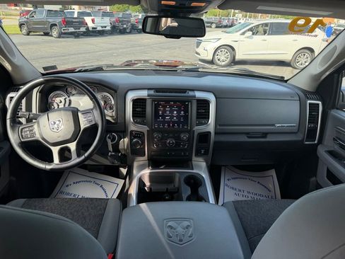 Used 2019 RAM 1500 Big Horn image 9
