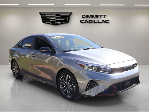 Used 2023 Kia Forte GT-Line w/ GT-Line Premium Package FWD image 7