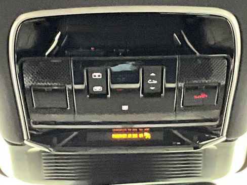 Certified 2024 Land Rover Range Rover Sport Dynamic SE AWD/4WD image 13