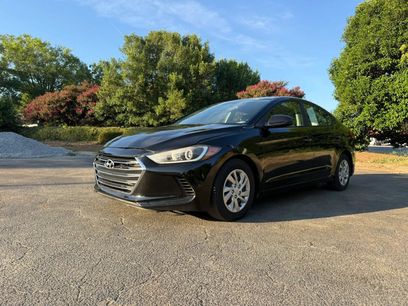 Used 2017 Hyundai Elantra SE