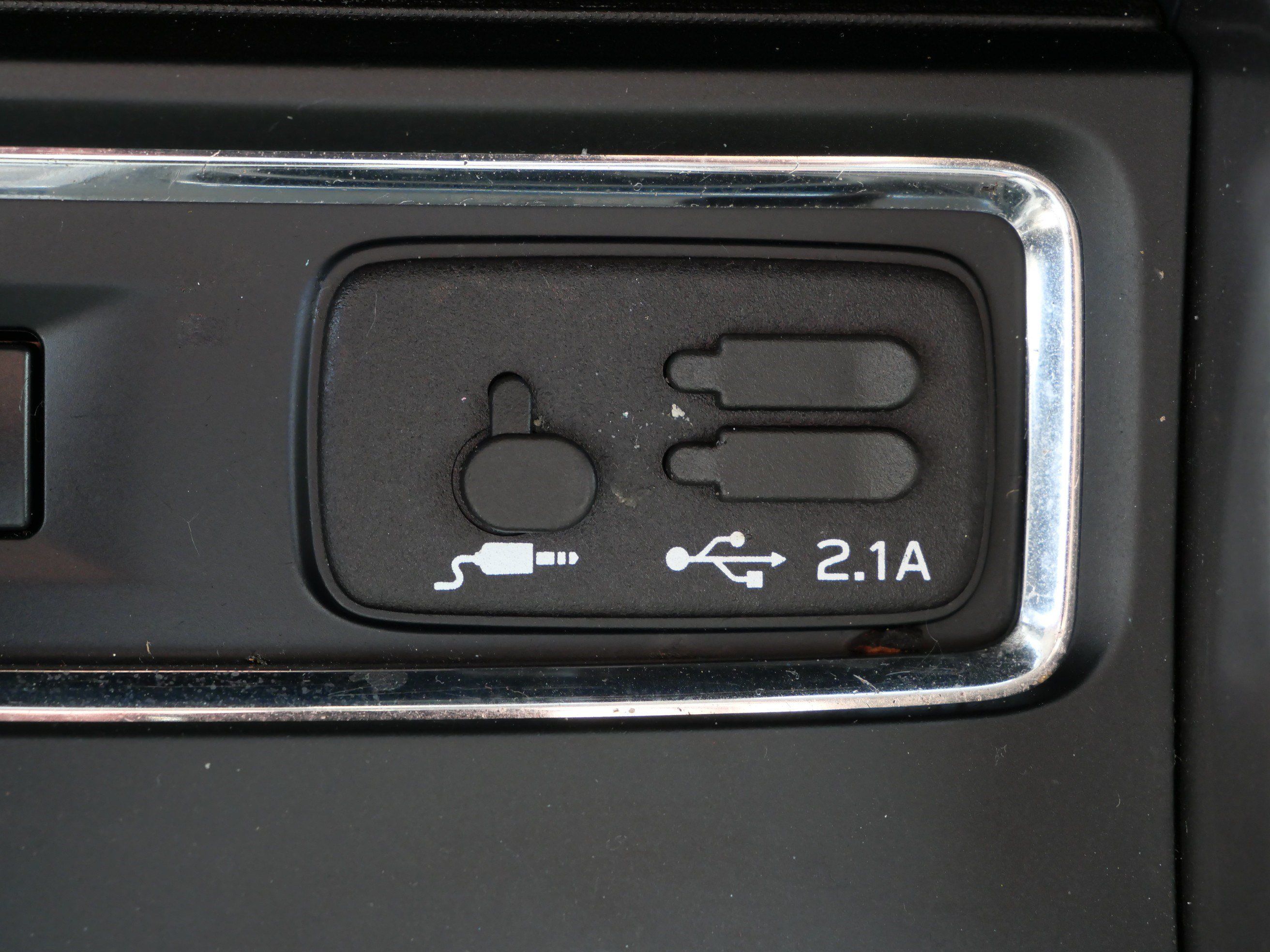 Used 2021 Subaru Ascent Premium w/ Convenience Package AWD/4WD image 31