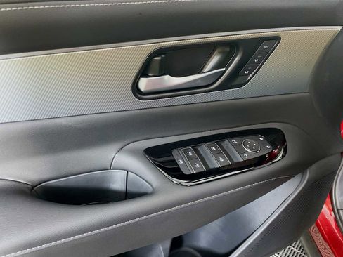 Used 2025 Nissan Murano SL AWD/4WD image 16