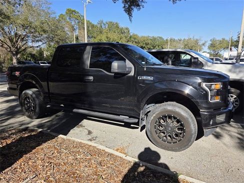 Used 2017 Ford F150 XL w/ Equipment Group 101A Mid image 3