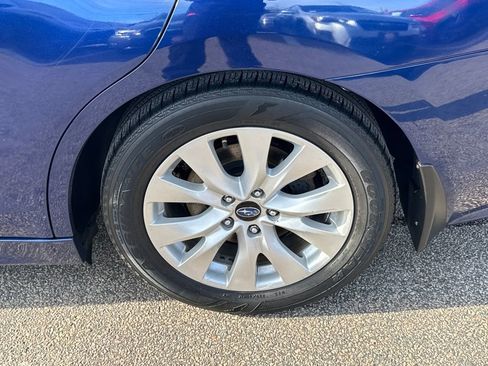 Used 2015 Subaru Legacy 2.5i Premium w/ Moonroof Package image 40