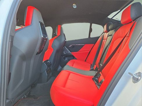 Used 2026 BMW M5 w/ Carbon Package image 15