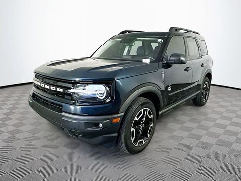Certified 2022 Ford Bronco Sport Outer Banks w/ Tech Package AWD/4WD image 6