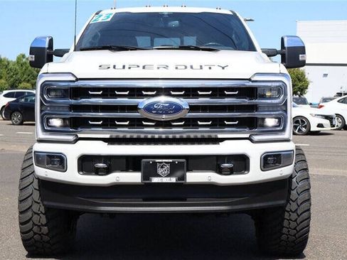 Used 2023 Ford F350 Platinum AWD/4WD image 9