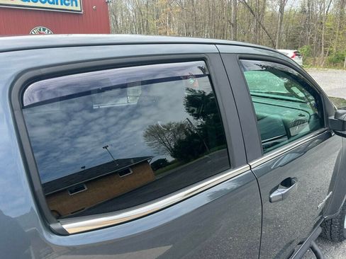 Used 2016 Chevrolet Colorado LT w/ LT Convenience Package image 28