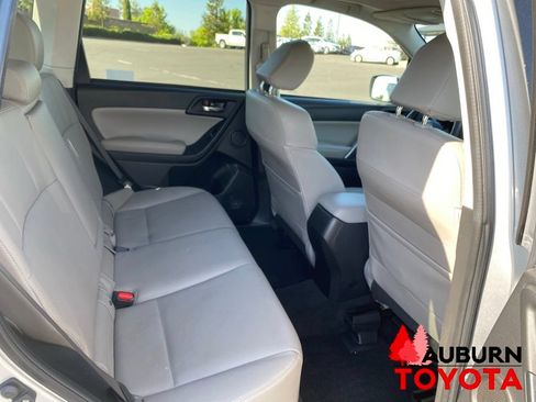 Used 2014 Subaru Forester 2.5i Touring w/ Popular Package #2 AWD/4WD image 19