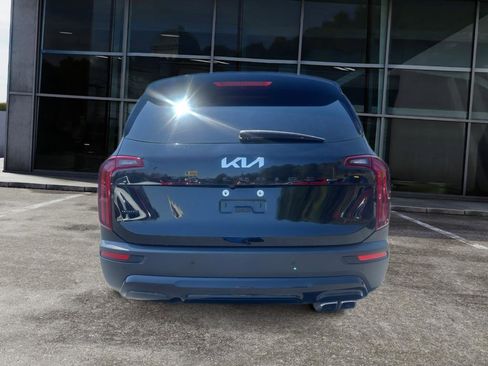 Used 2022 Kia Telluride EX w/ EX Premium Package AWD/4WD image 6