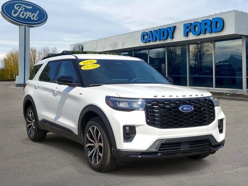 New 2026 Ford Explorer ST-Line AWD/4WD image 1
