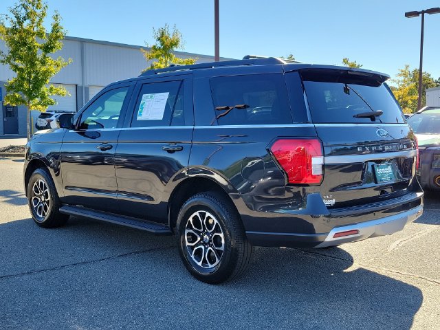 Used 2024 Ford Expedition XLT RWD image 4