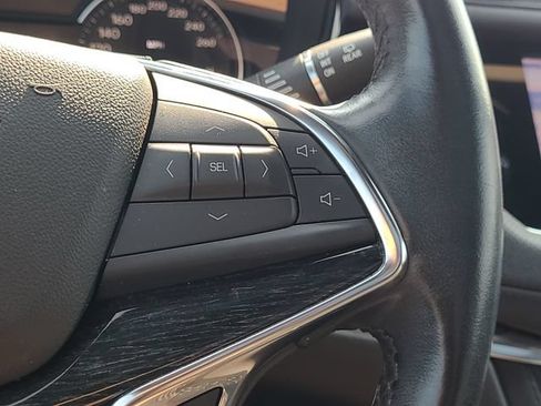 Used 2022 Cadillac XT5 Premium Luxury AWD/4WD image 19