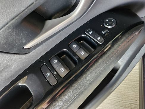 Used 2022 Hyundai Tucson SEL w/ Convenience + Premium Package FWD image 30