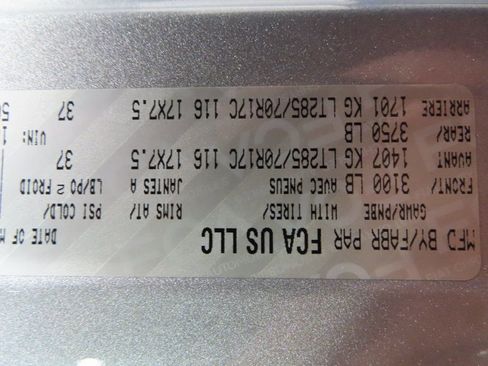 Used 2020 Jeep Gladiator Rubicon w/ Uconnect 4C Nav & Sound Group image 66