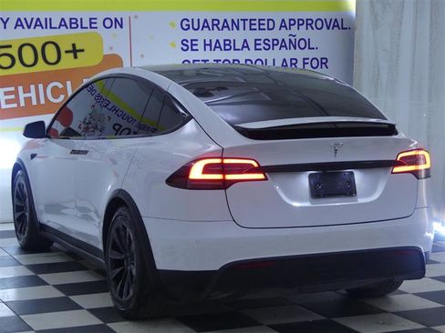 Used 2023 Tesla Model X AWD/4WD image 6