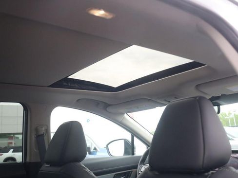New 2026 Nissan Murano Platinum w/ Cargo Package AWD/4WD image 24