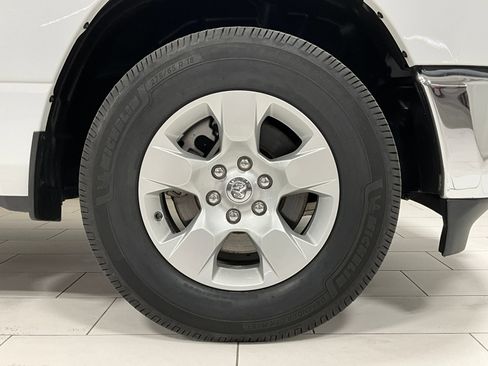Used 2024 RAM 1500 Lone Star AWD/4WD image 11