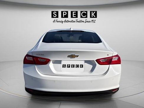 Used 2024 Chevrolet Malibu LT image 4