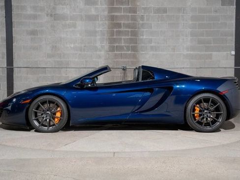 Used 2013 McLaren MP4-12C Spider RWD image 4