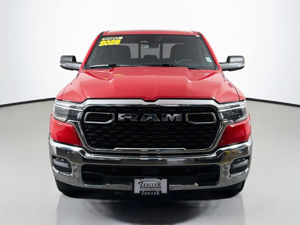 Used 2025 RAM 1500 Big Horn AWD/4WD image 2