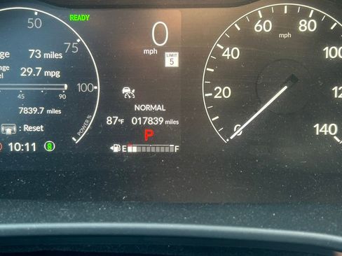 Used 2024 Honda CR-V Sport Touring image 36