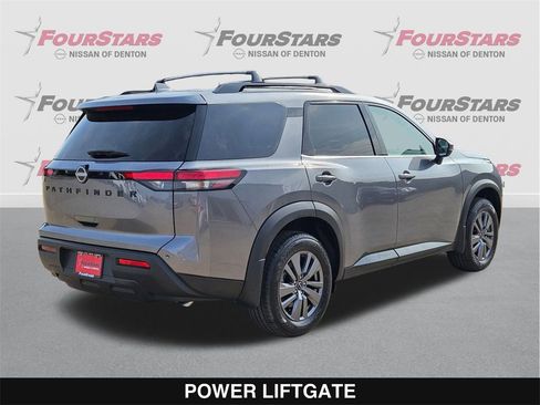 New 2025 Nissan Pathfinder SV w/ Black Appearance Package image 4