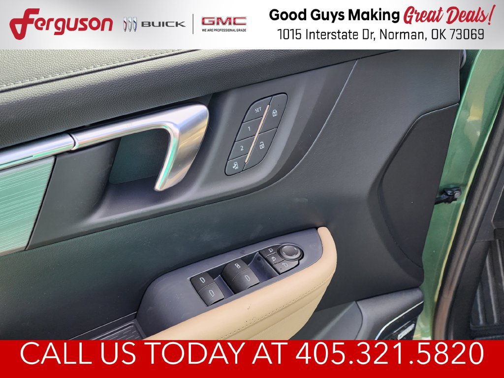 New 2027 Buick Enclave Preferred w/ Power Package FWD image 14